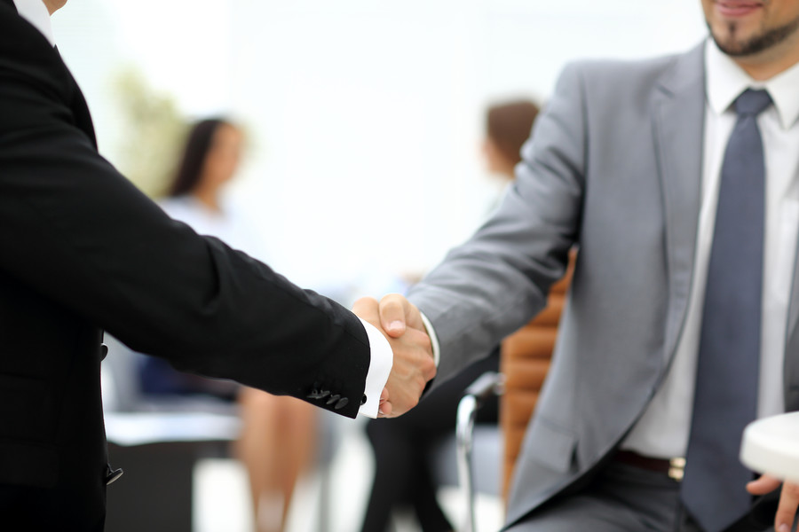 上海合同案件律師解析:未約定違約責(zé)任的合同糾紛處理秘籍