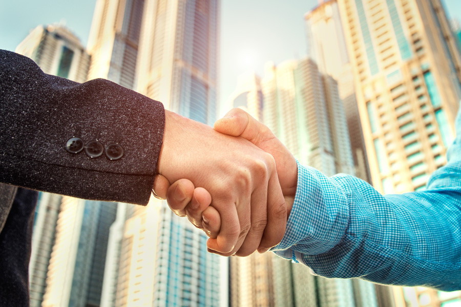 上海律師咨詢網(wǎng)視角下的“千萬級”帶貨主播“麥琪啦”事件:法律與道德的雙重審視