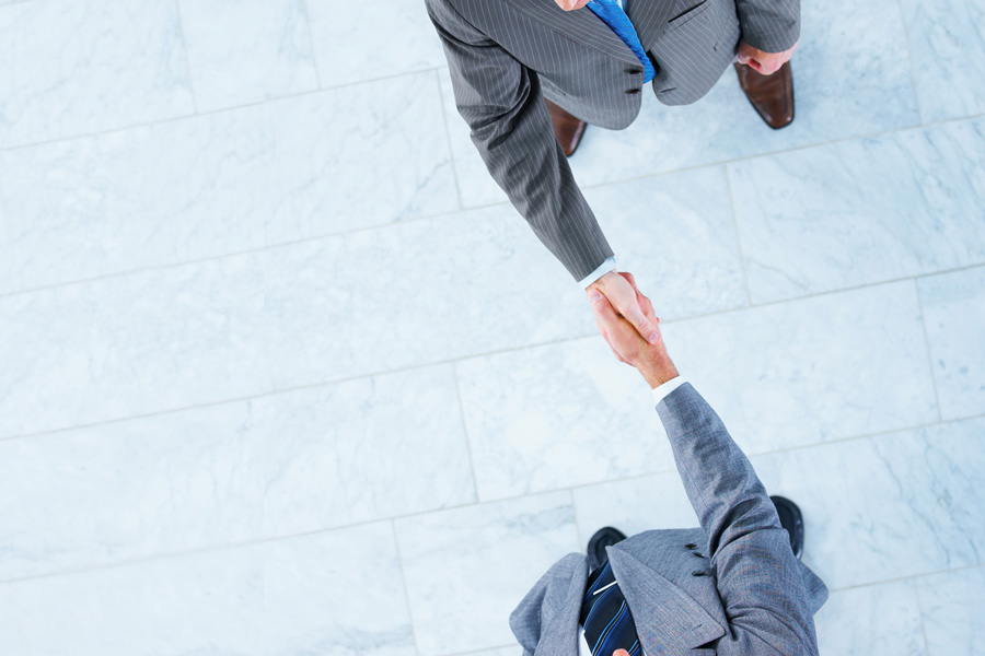 上海訴訟律師視角下:被起訴后查看起訴內(nèi)容的要點與策略