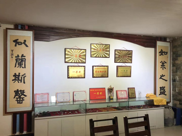 黃浦律師今天帶來(lái)的是：醫(yī)療中最常見(jiàn)的—非法行醫(yī)罪