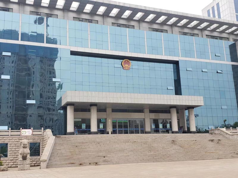 浦東區(qū)律師為您講解在公共場所中犯罪該如何認(rèn)定