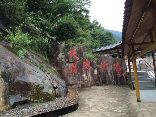 國家工作人員事后將受賄財物送回還構(gòu)成犯罪嗎？上海刑事大律師帶您了解