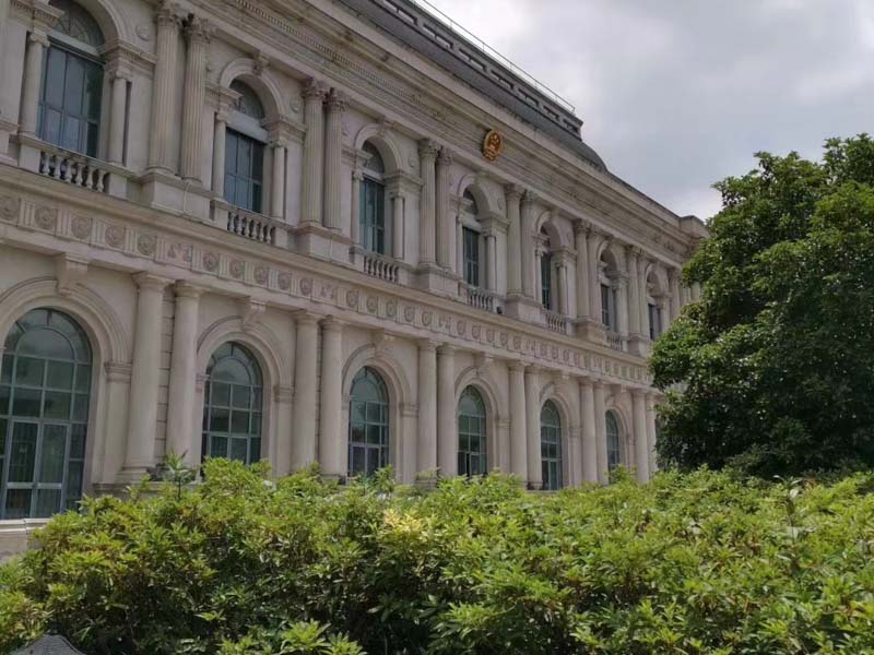 黃浦區(qū)律師提醒:在處理親子關(guān)系異議時(shí)應(yīng)注意這幾個(gè)問題