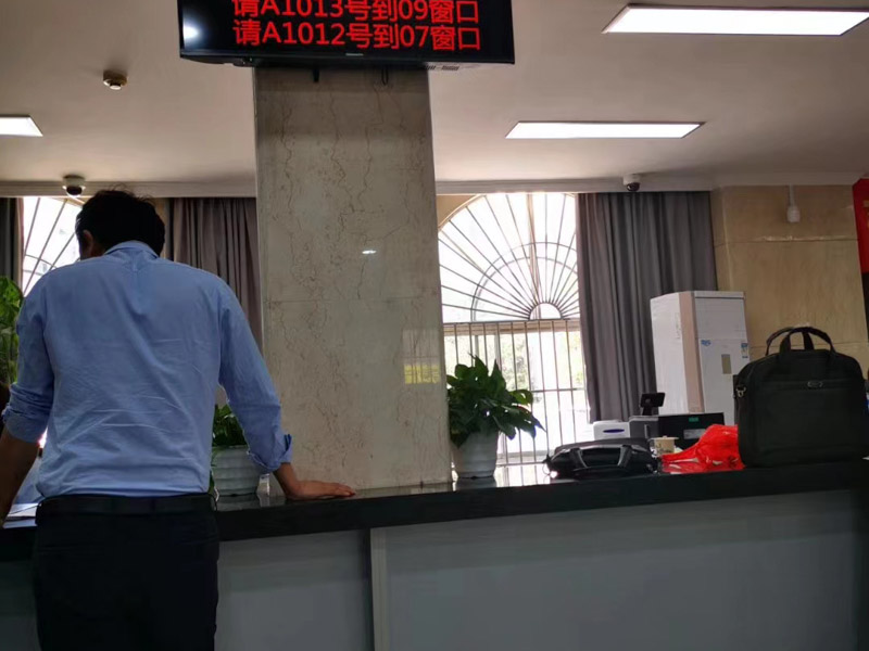 閔行律師談律師在拘留中心見人的規(guī)定