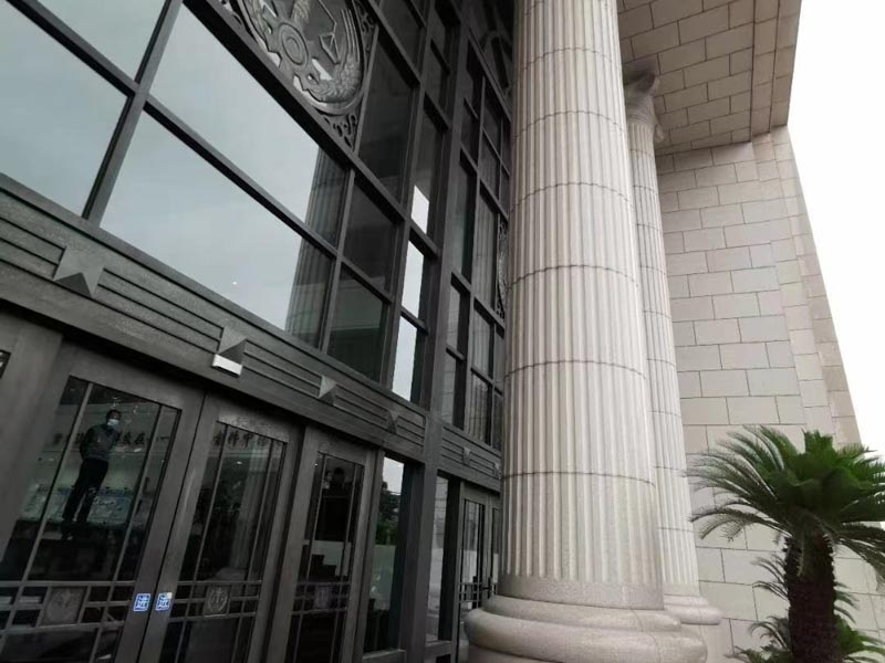 上海徐匯律師來(lái)講講倒賣煙草專賣構(gòu)成什么罪