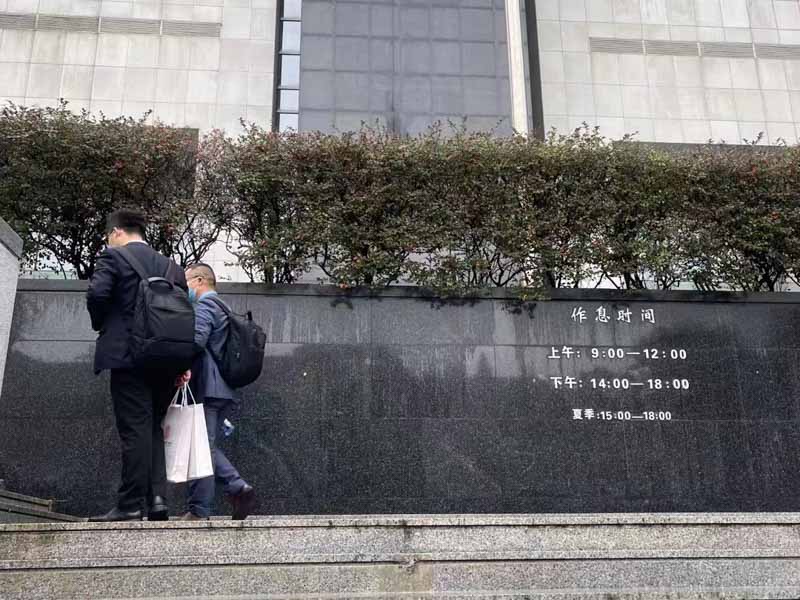 故意提供不合格武器裝備、軍事設(shè)施罪判多久?奉賢律師來(lái)解答