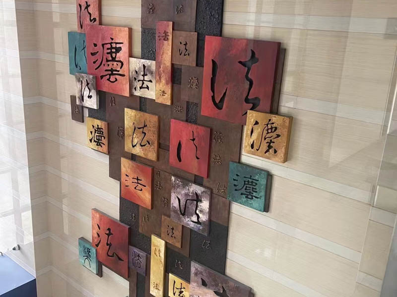 搶奪罪詳解！上海刑事大律師幫您罪名、量刑、案例分析一網(wǎng)打盡！