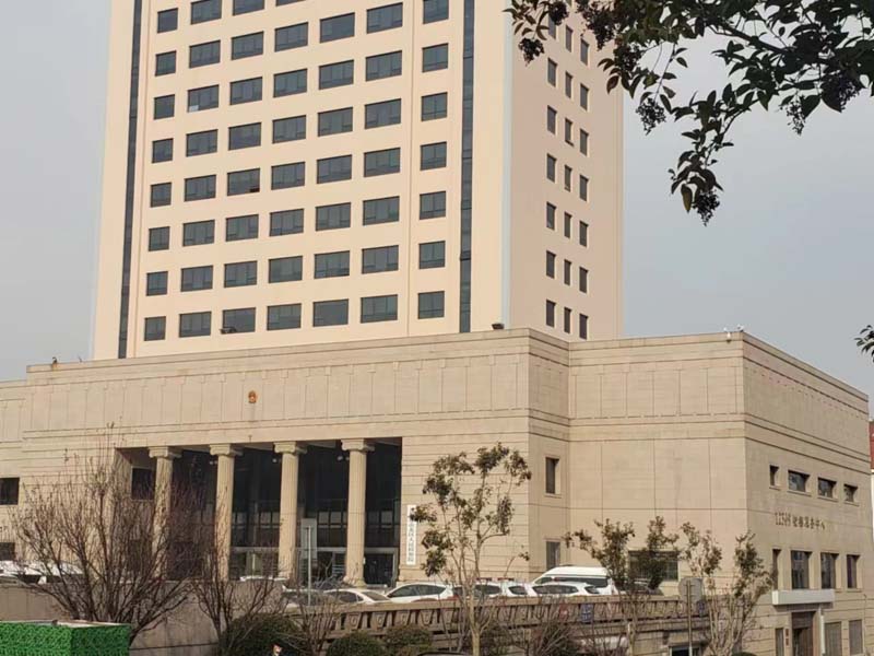 上海律師咨詢(xún)網(wǎng)告訴您司法實(shí)踐中行賄方交出財(cái)物后所有權(quán)歸誰(shuí)