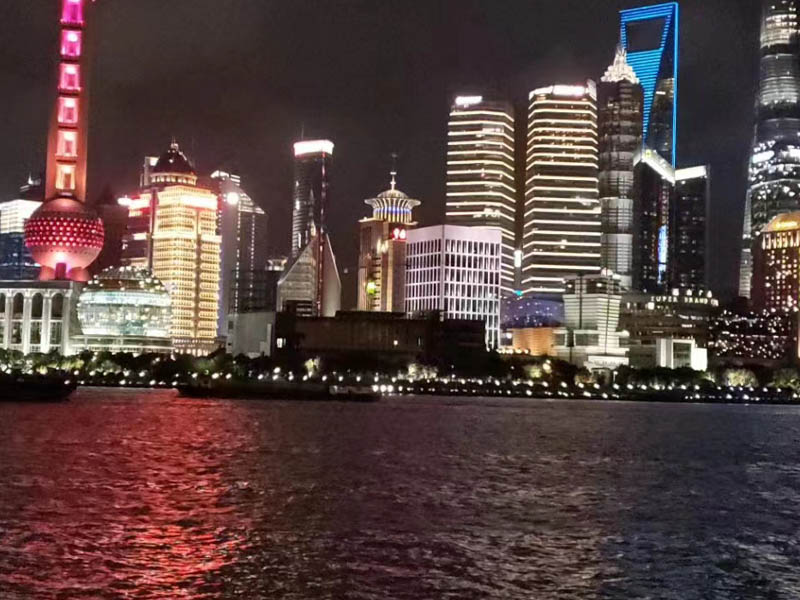 集資詐騙罪區(qū)別于非法集資的特點(diǎn)有哪些？上海擅長刑事律師來回答