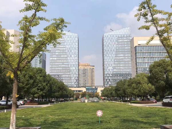 上海律師事務(wù)所淺析建筑物區(qū)別所有權(quán)的說明