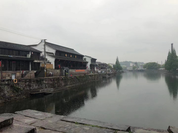 上海公司案件律師來講講有限責(zé)任公司的股東死亡繼承股東如何行使表決權(quán)