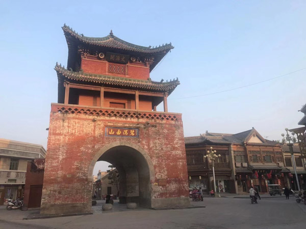 規(guī)勸其他犯罪嫌疑人投案的行為是否構(gòu)成立功？徐匯區(qū)律師為您講解