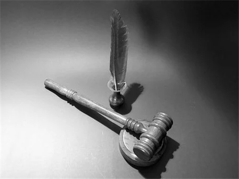 上海房產(chǎn)糾紛律師 上海房產(chǎn)糾紛律師淺談?wù)衣蓭熥⒁馐马?xiàng)