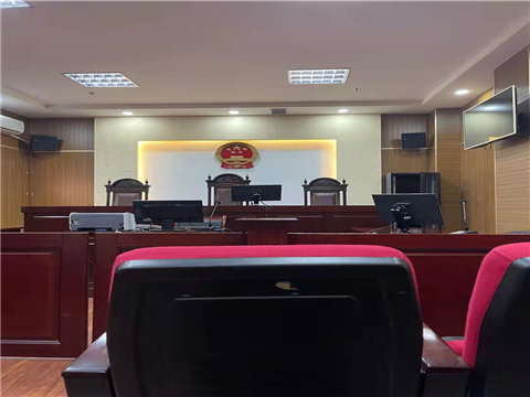 上海知名刑事辯護律師看頂巨大壓力做無罪判決獲褒獎