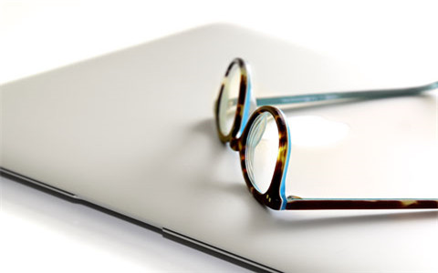 有勞動(dòng)合同的公司開(kāi)除孕婦如何賠償